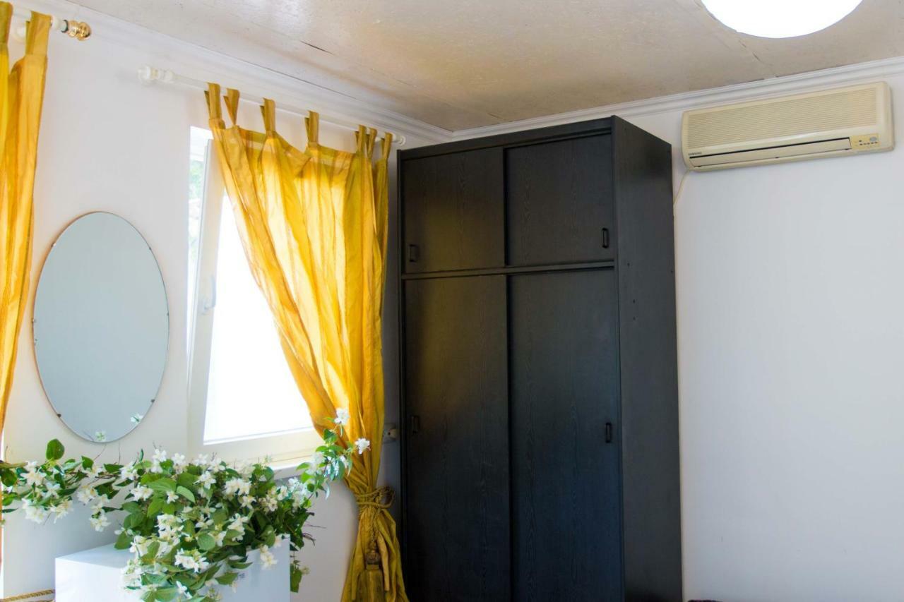 Ekonom-Domik Hotel Odessa Luaran gambar
